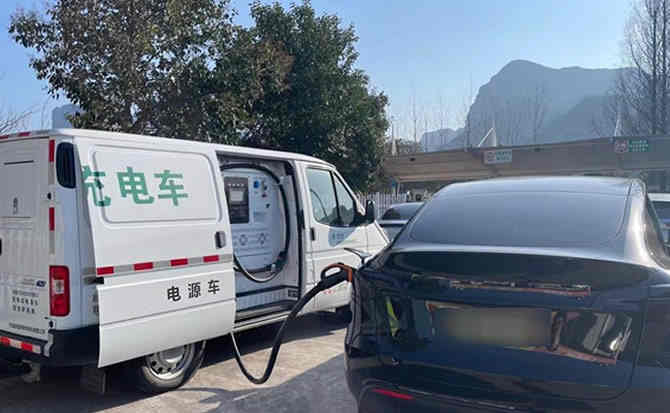 五华汽车搭电